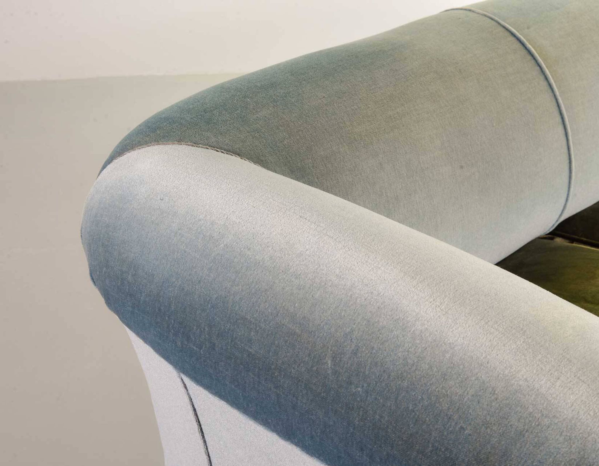 Chesterfield Duotone 2-Seat Sofa in Frosted Blue & Green Velvet 1950s