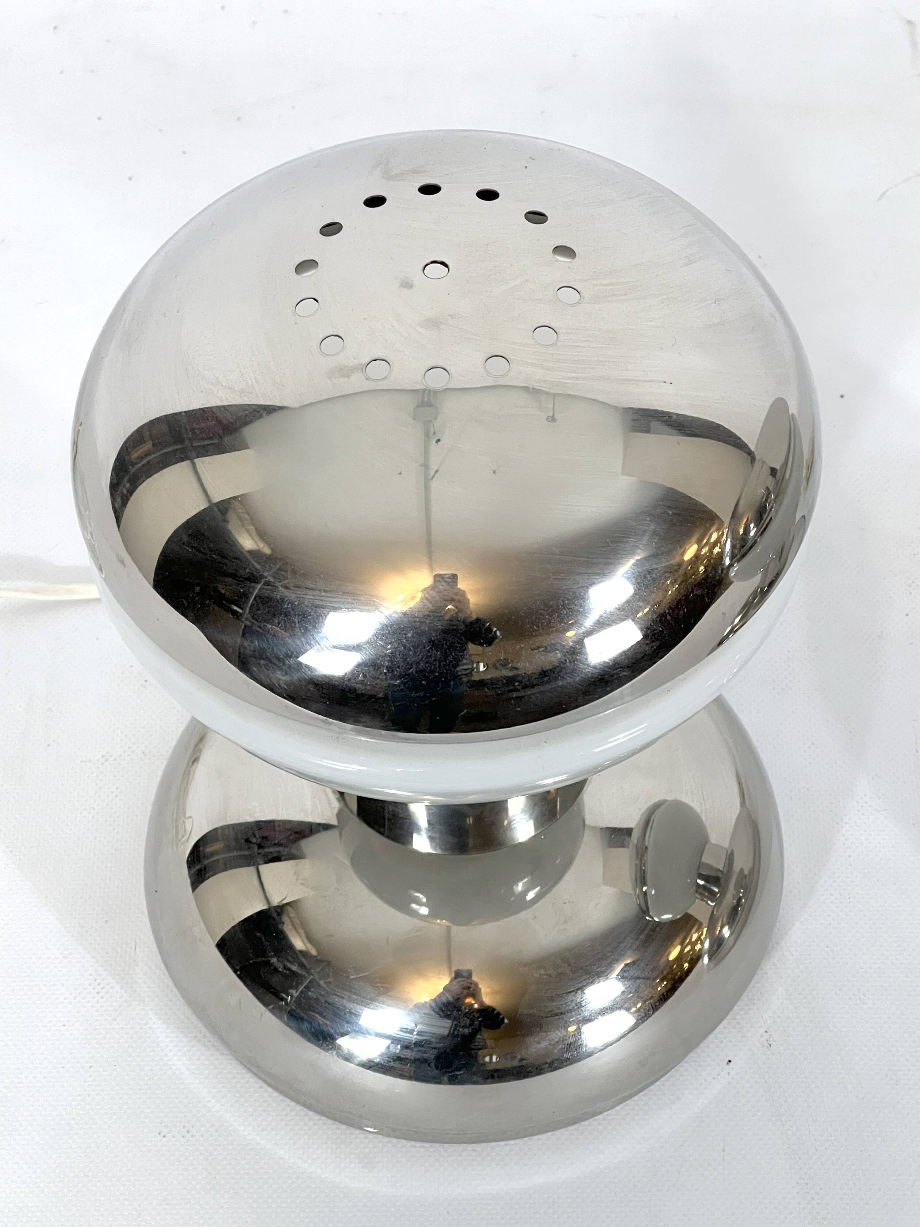 Goffredo Reggiani chrome and milk glass table lamps from 70s