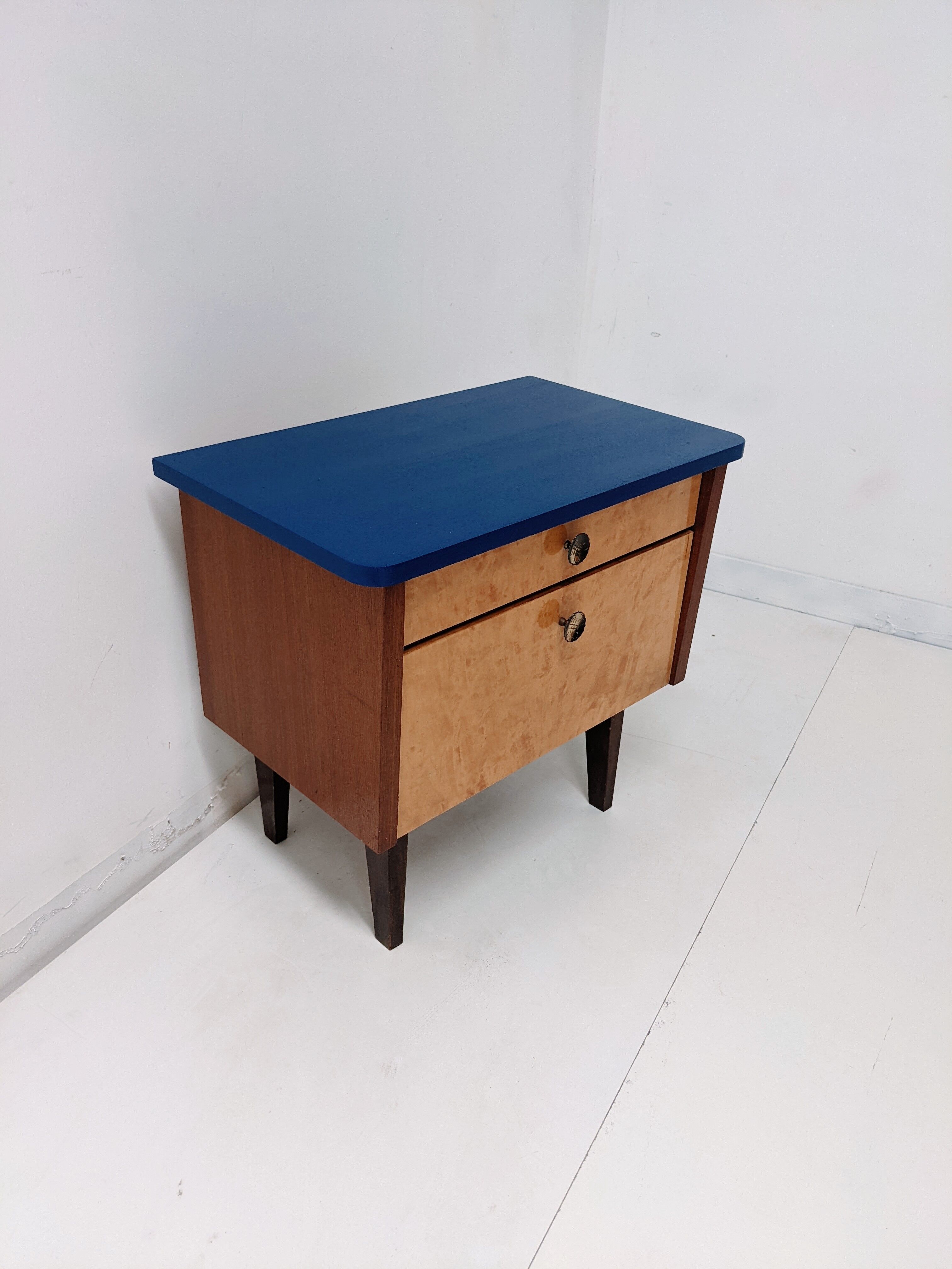 Vintage wooden storage cabinet / side bedside table