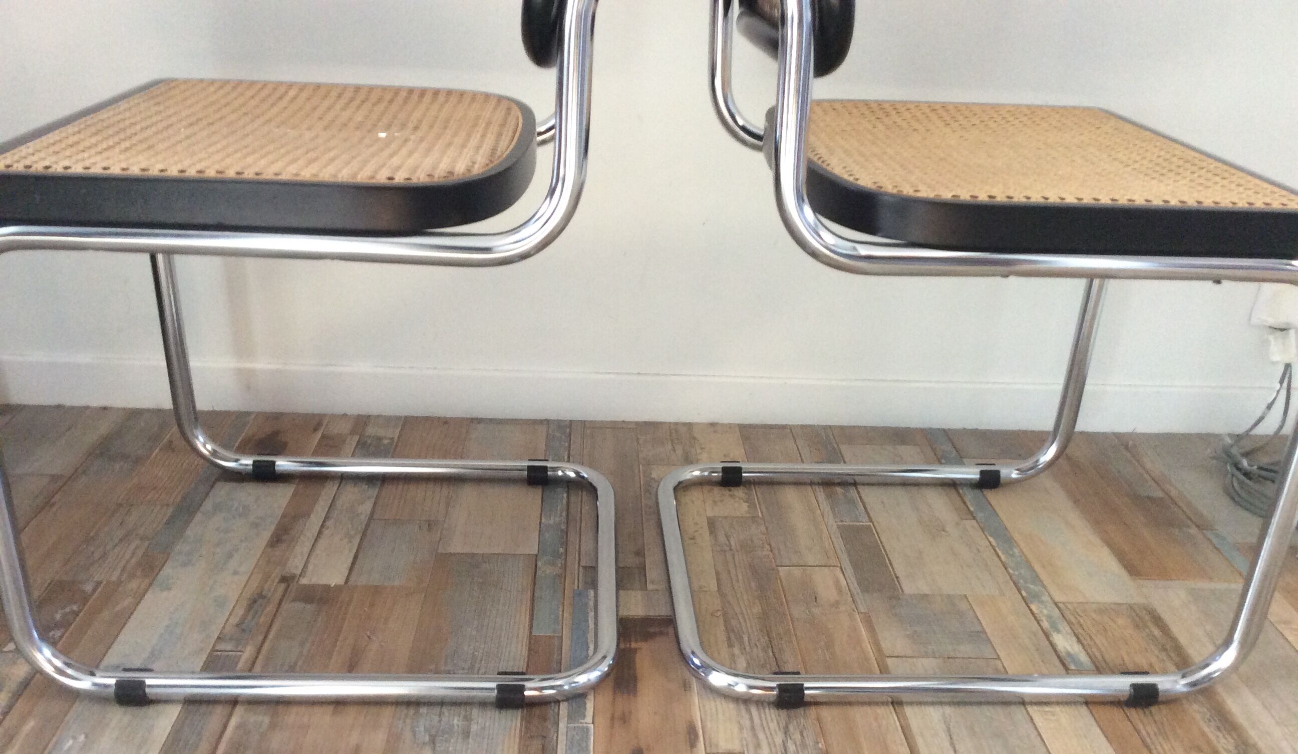 Pair of chairs Marcel Breuer Cesca B32