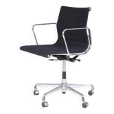 2000s desk chair model EA118, chrome base with black hopsack upholstery and aluminium armrests / Charles & Ray Eames / Vitra, Germany