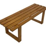 Vintage Scandinavian modern pinewood slatted bench from the 1960's