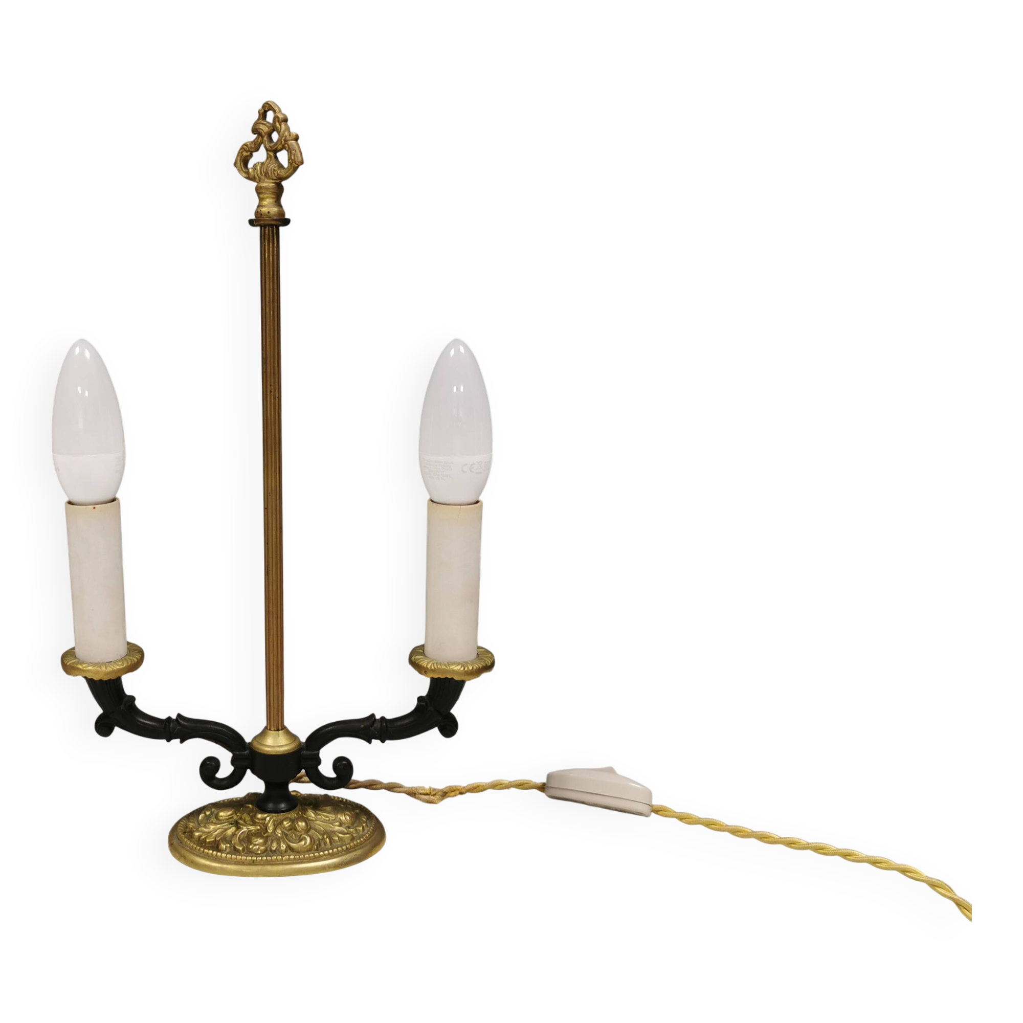 Very old Danish table lamp in brass and metal. 1930-1950s