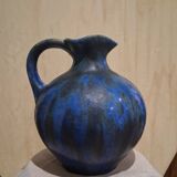 Magnificent pitcher Pierrefonds