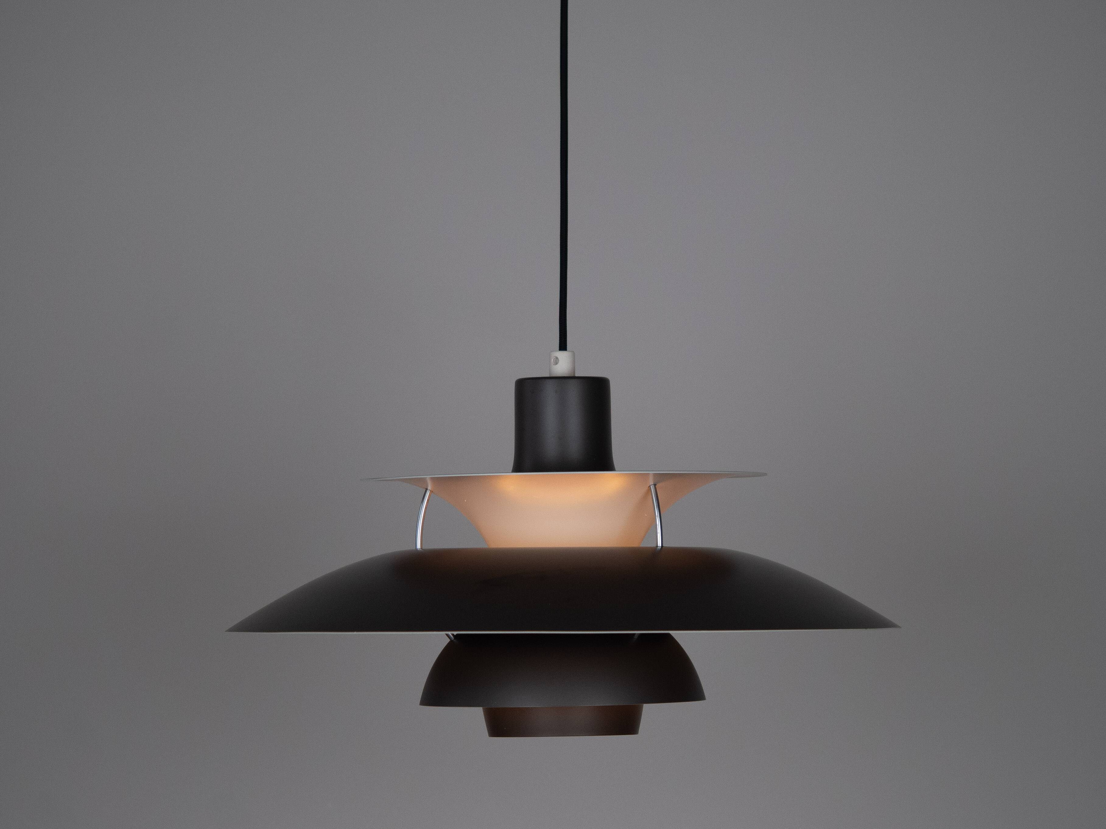 Danish vintage pendant lamp PH 5 by Poul Henningsen, Louis Poulsen, 1958