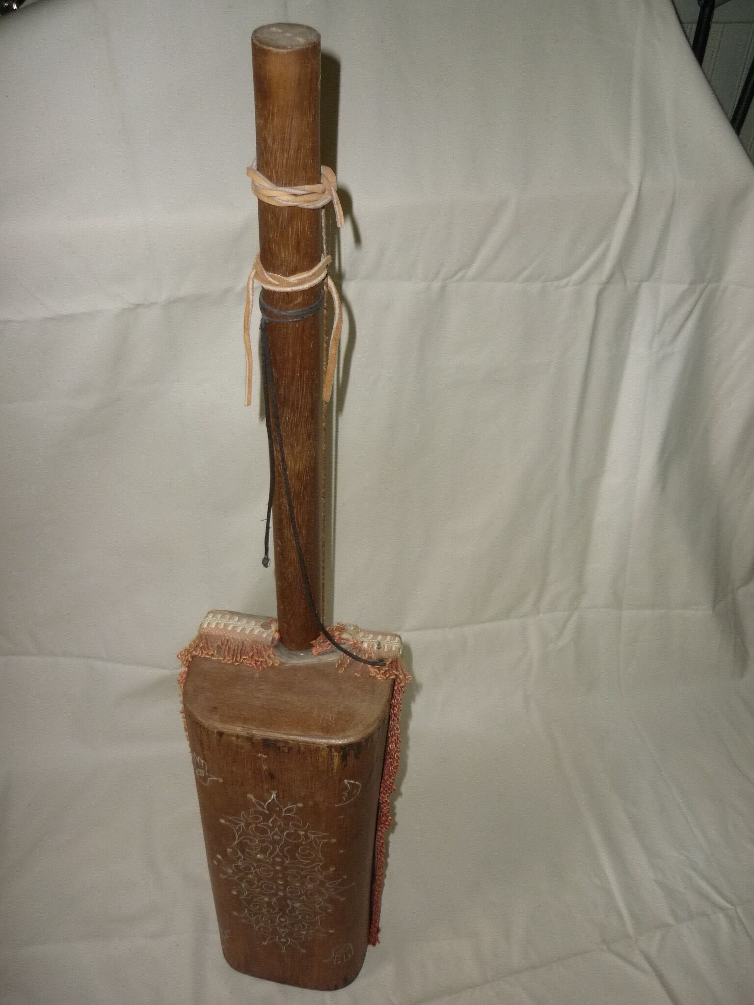 Guembri  North Africa stringed lute