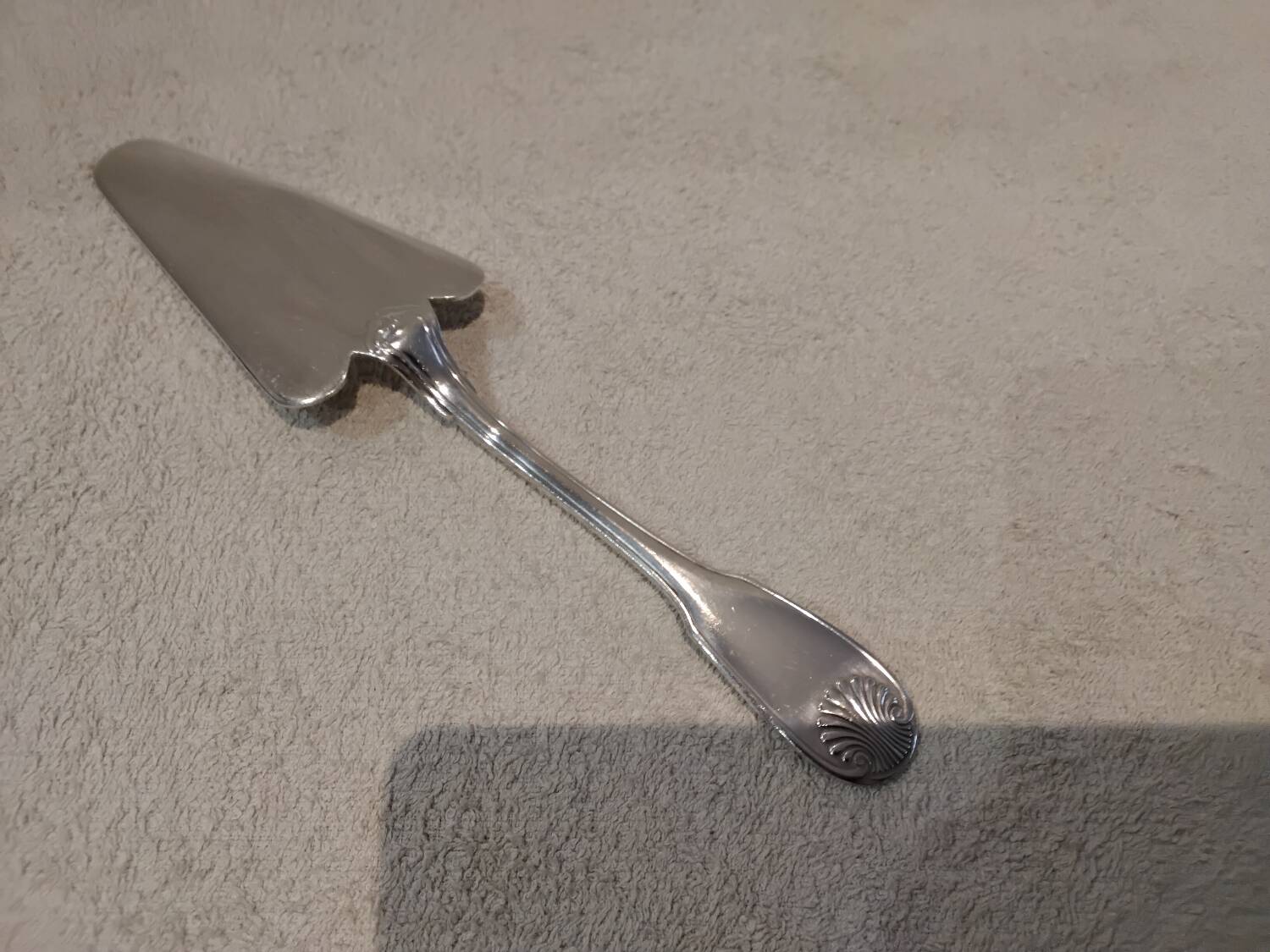 Christofle Vendome silver plated pie server