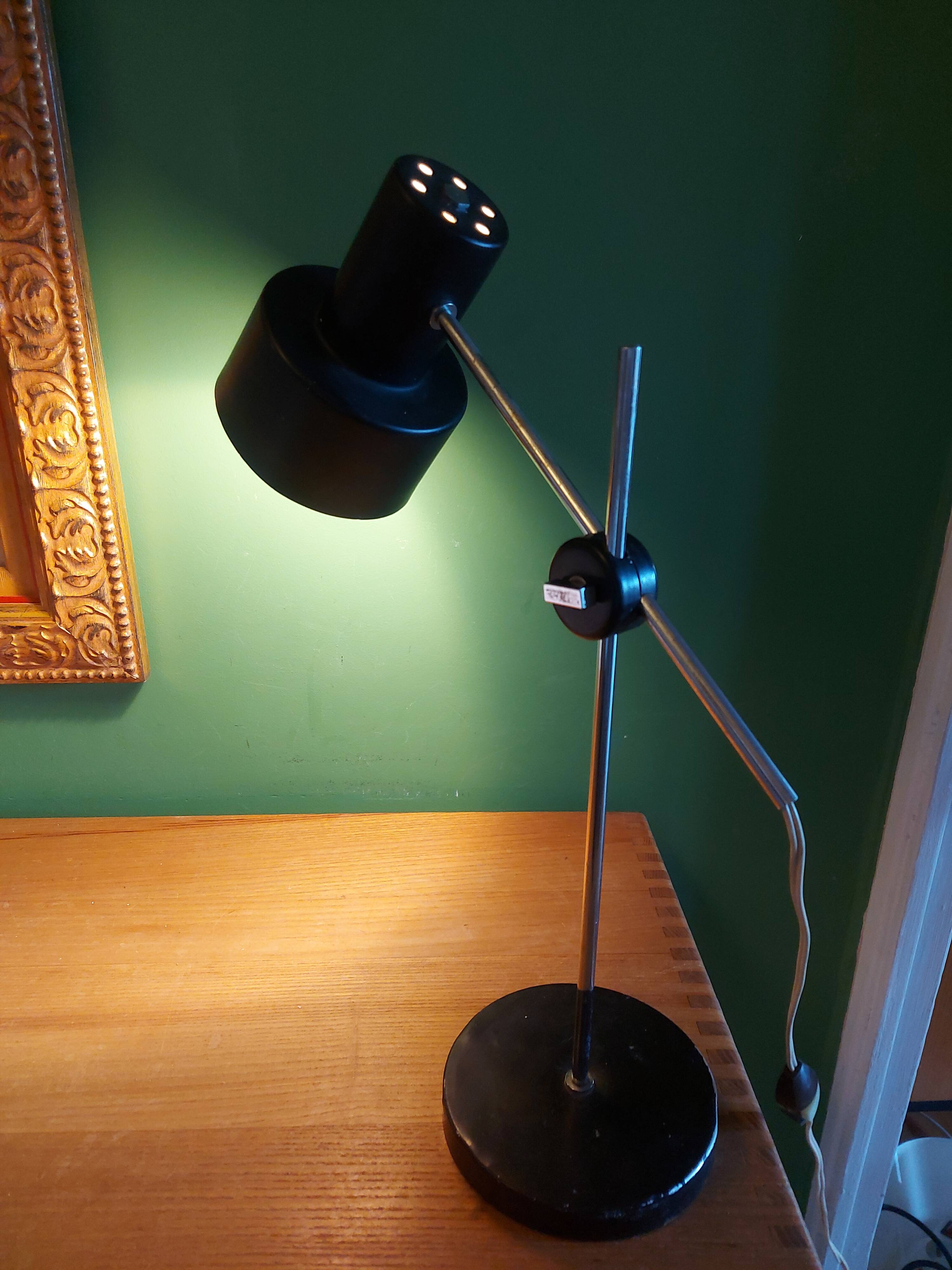 Vintage articulated lamp Jan Suchan