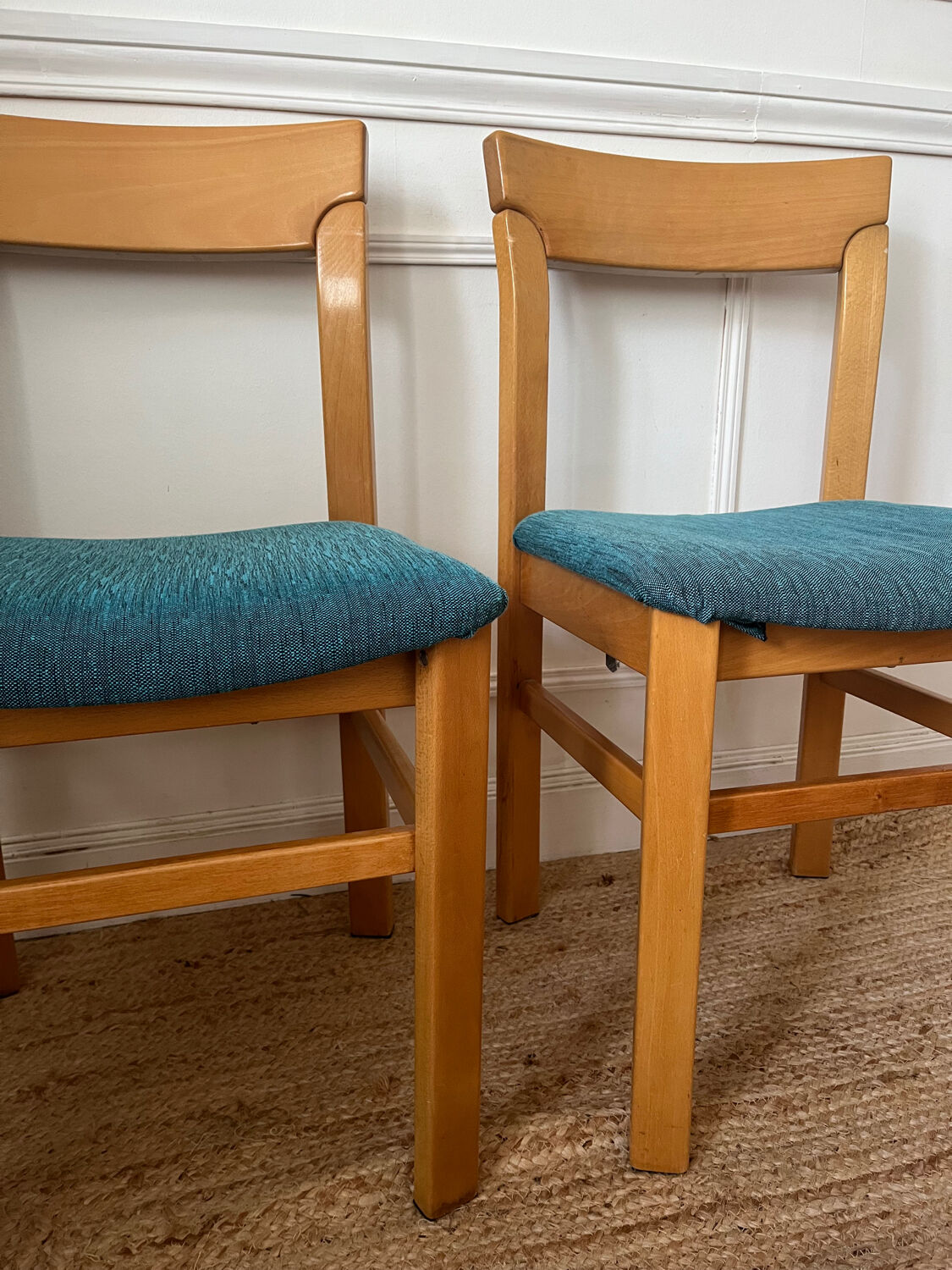 6 solid elm chairs from the 1970s