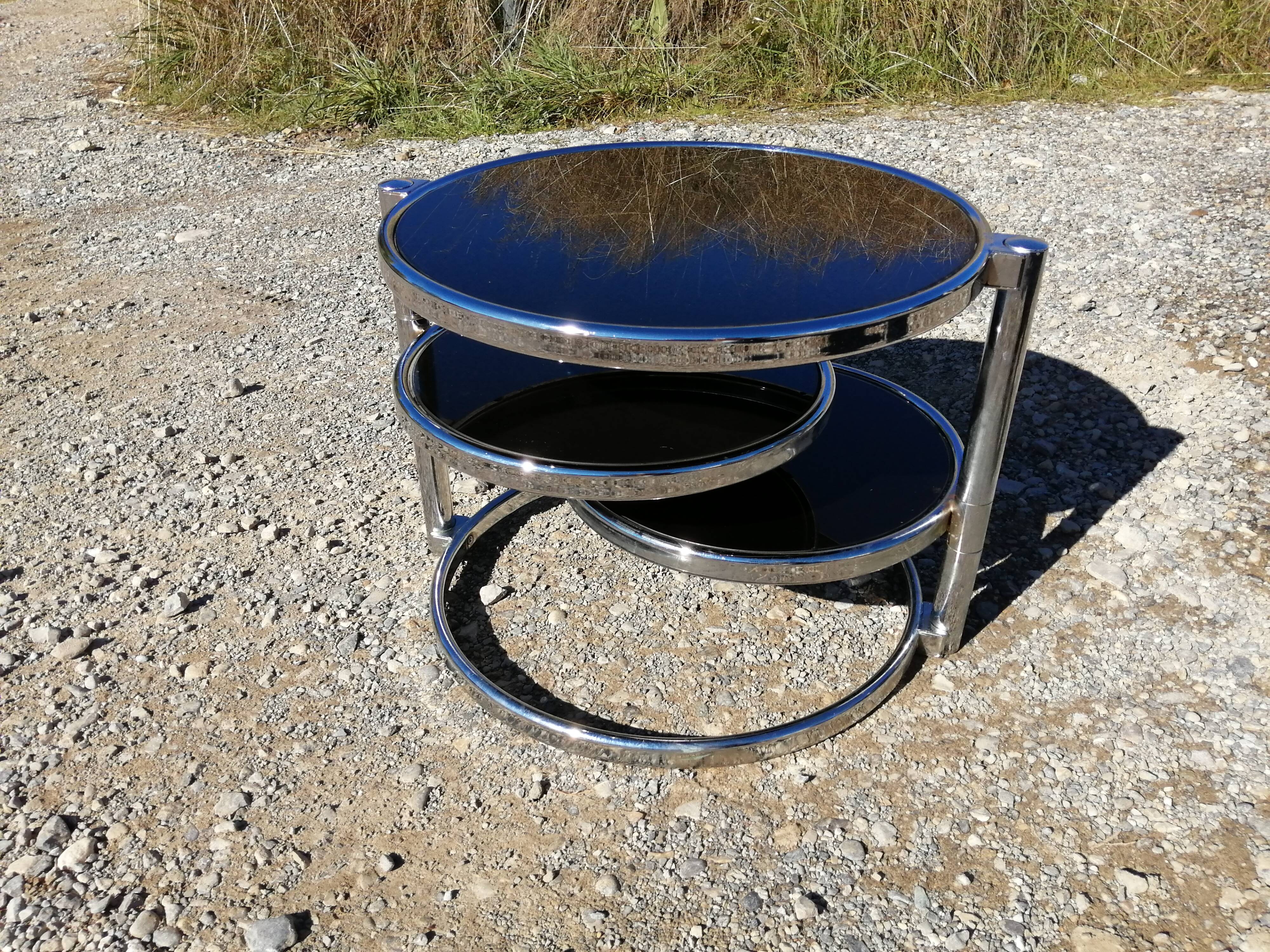 Vintage coffee table with 3 swivel trays - 80s