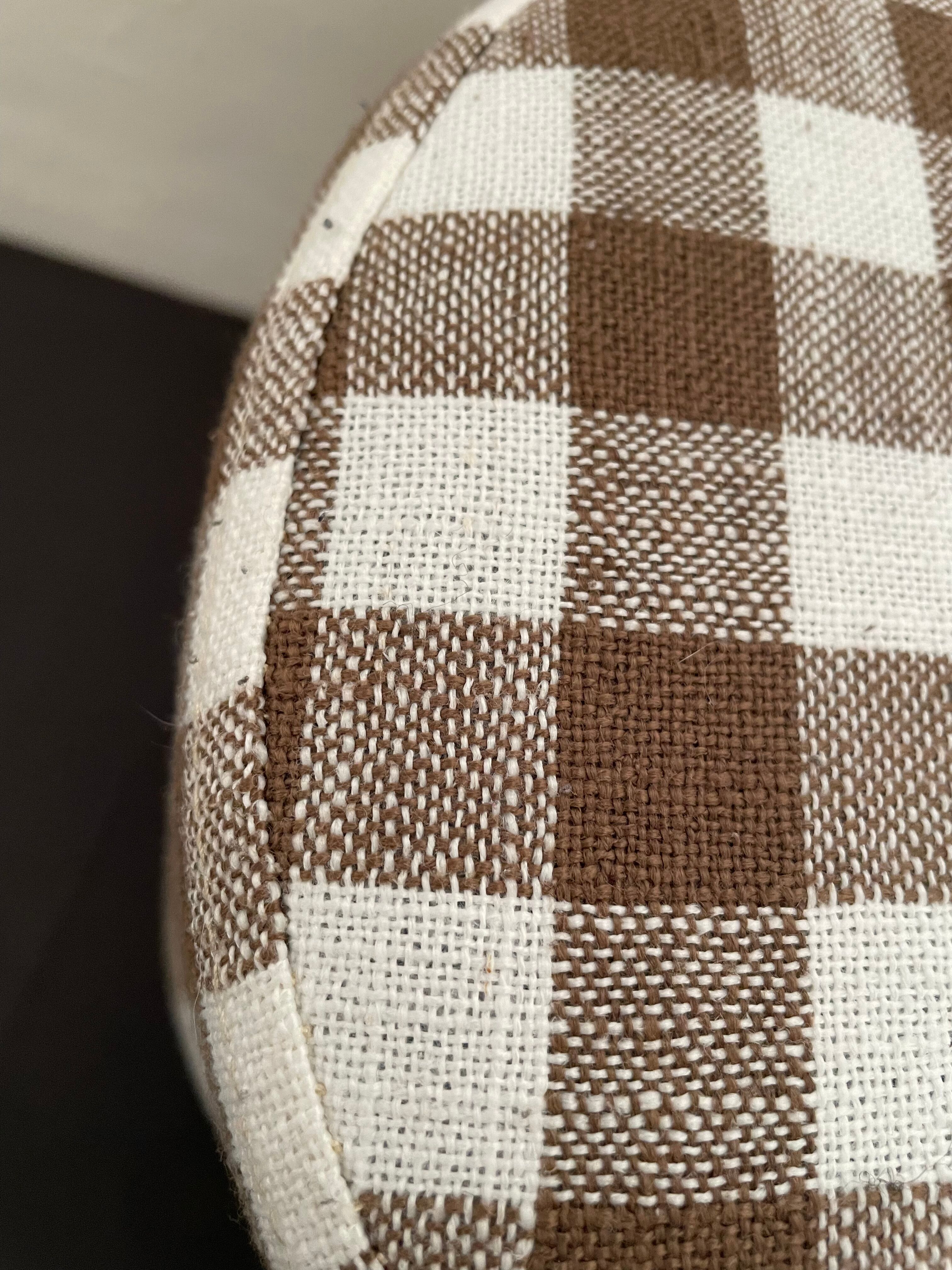 Children's pouf in Vichy chocolate fabric H28 X L 24