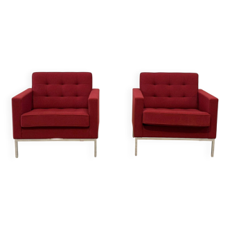 Set of two Florence Knoll lounge chairs