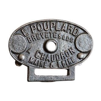 Cast iron plate