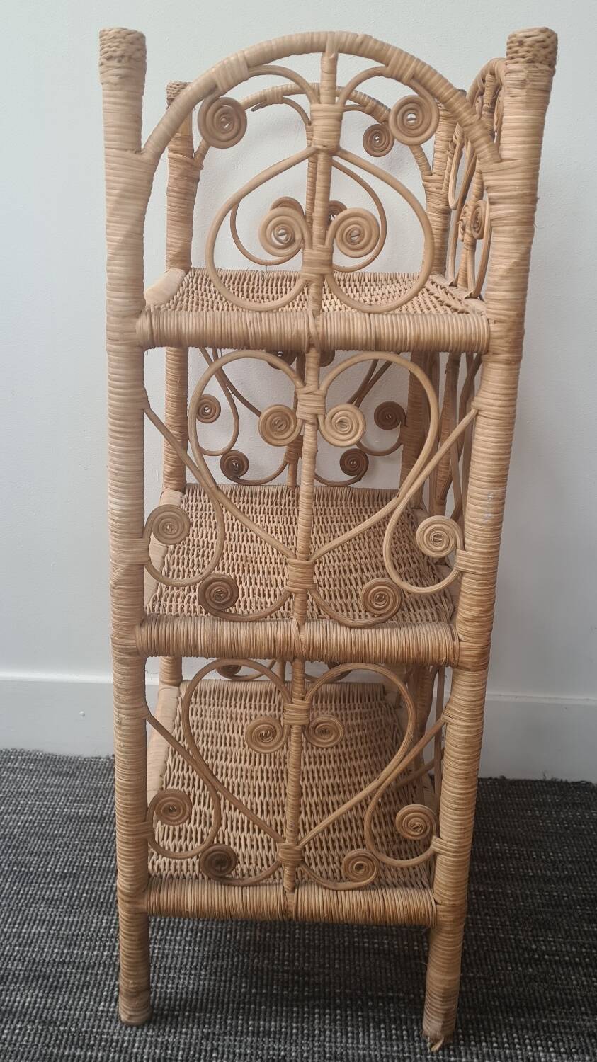 Rattan shelf/bookcase