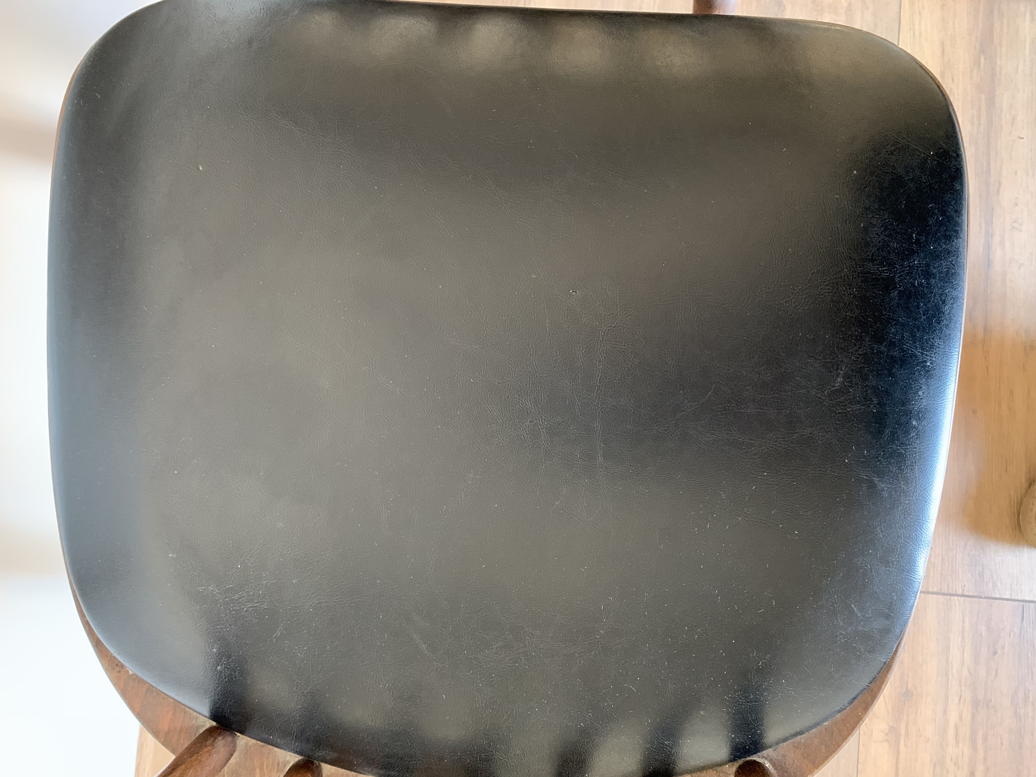 Paire de chaises tacoma de baumann - skaï noir