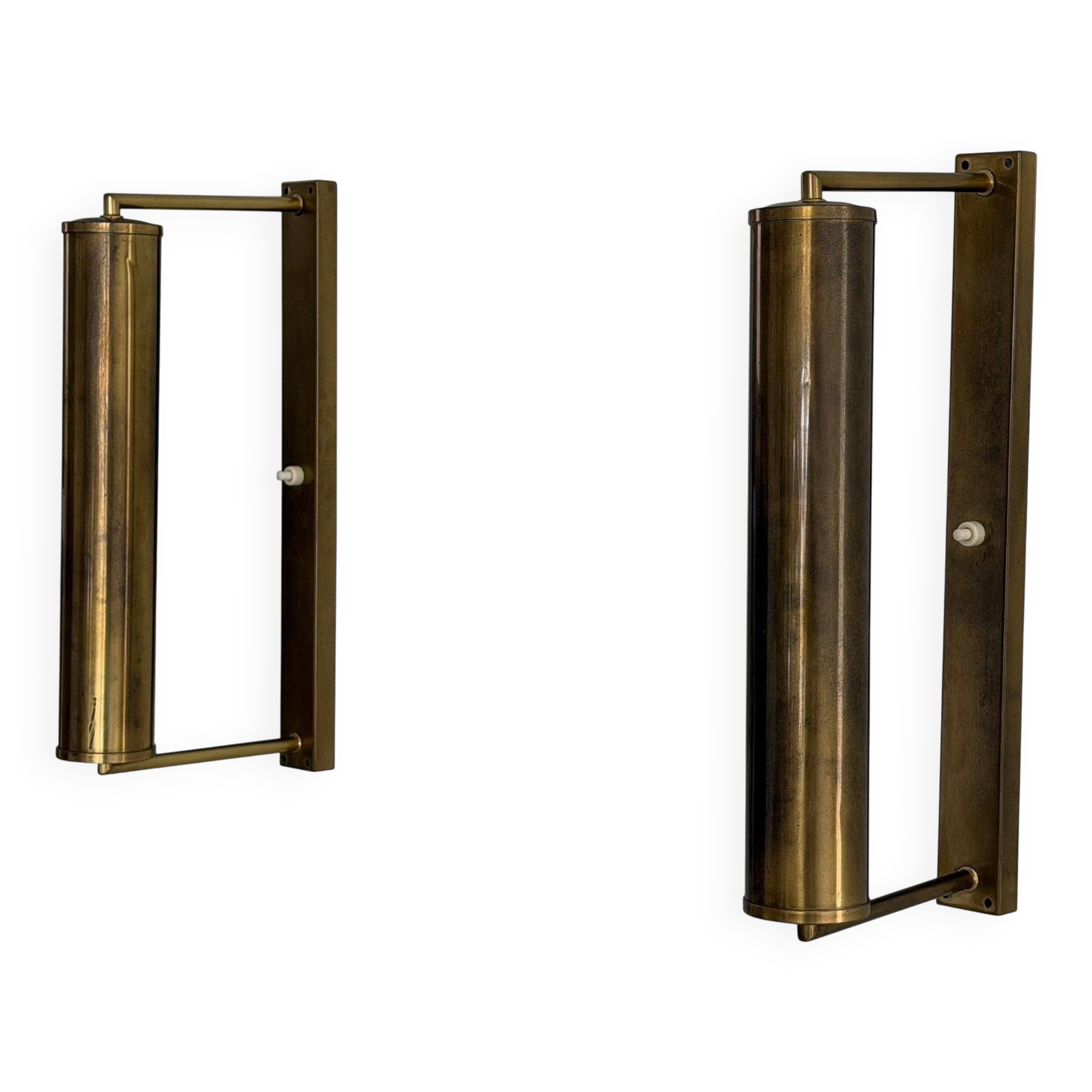 Pair of brass wall lights with adjustable heads from the mid-20th century, 1960, Germany.