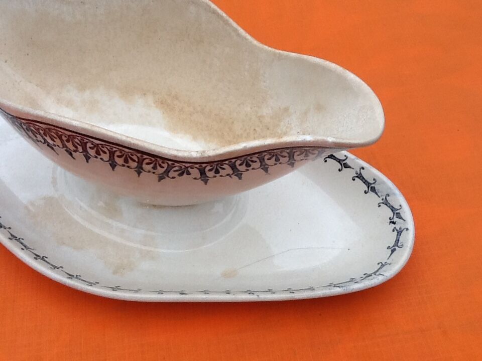 Saucière Faïence Saint-Amand Model Primax N° 4017