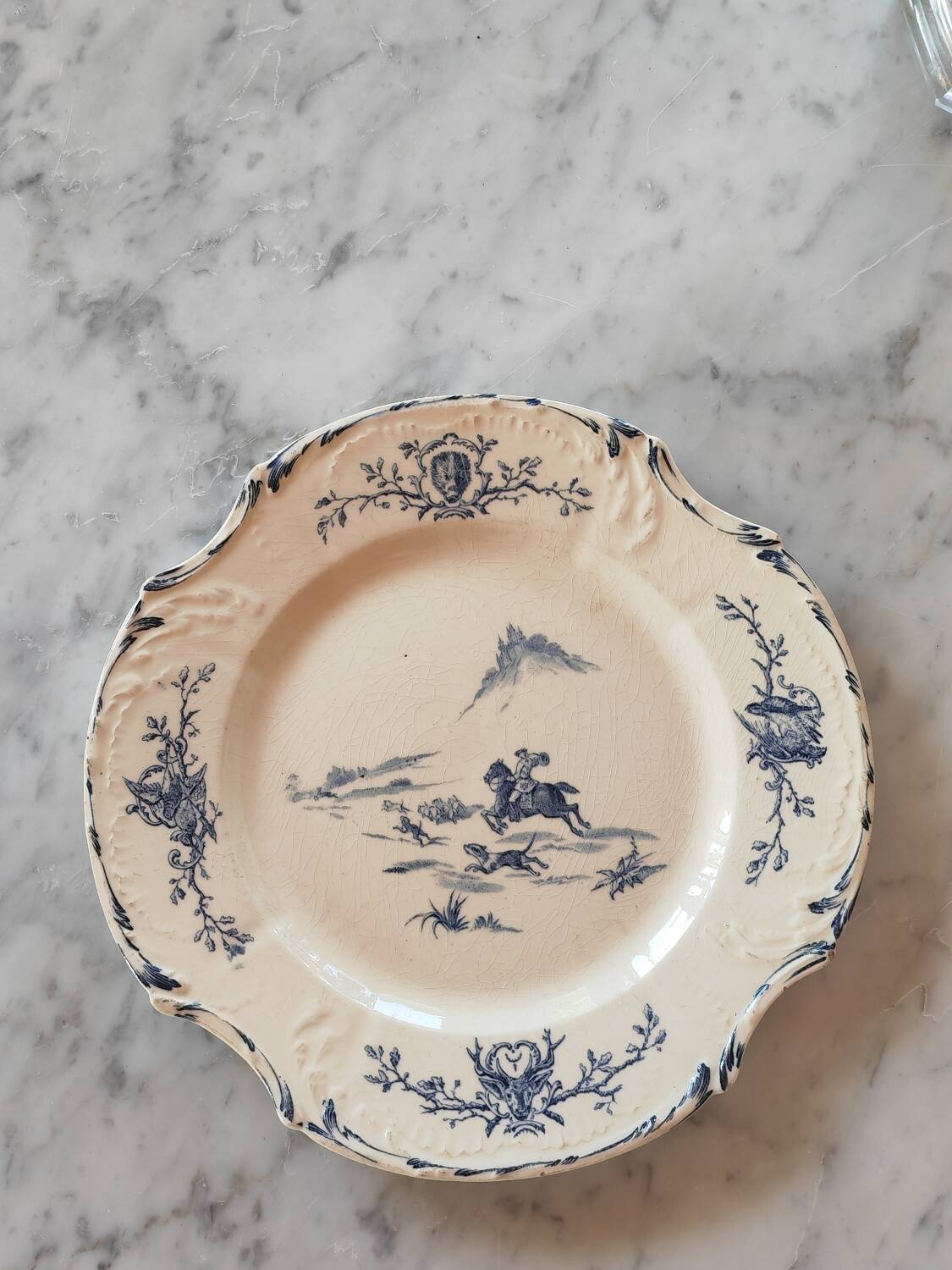 Gien plate, 19th century