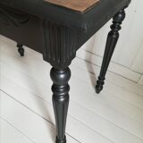 Farmhouse table
