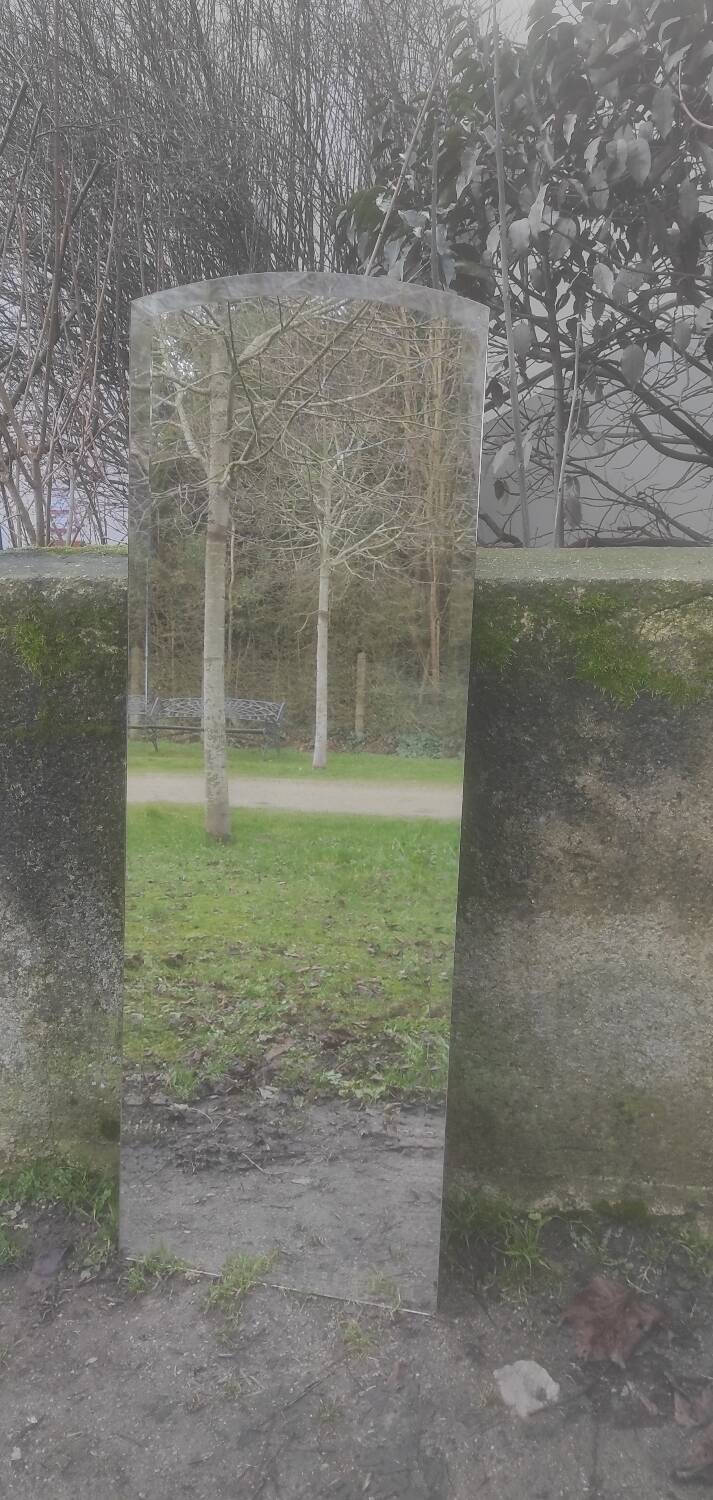 Full-length mirror, 140 cm