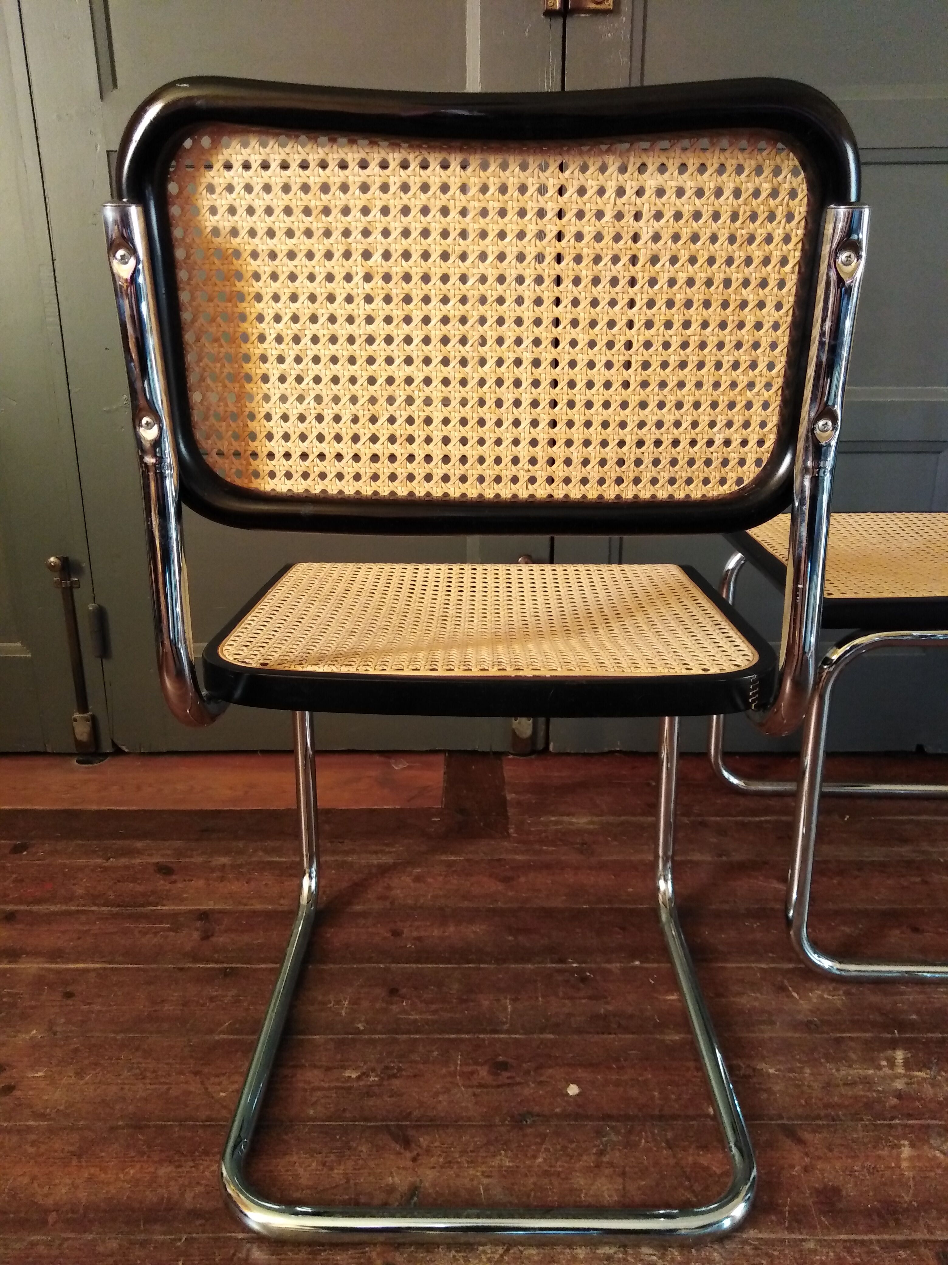 2 chairs Marcel Breuer B32 Cesca 1970