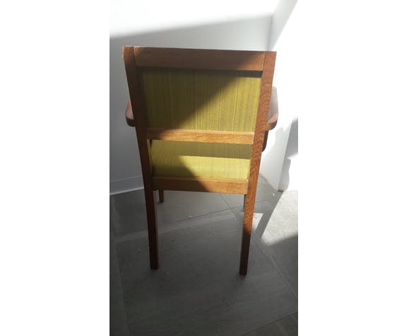 Armchair period reconstruction 50