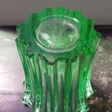 Ancien vase p d’avesn verre vert uranium made in france vintage