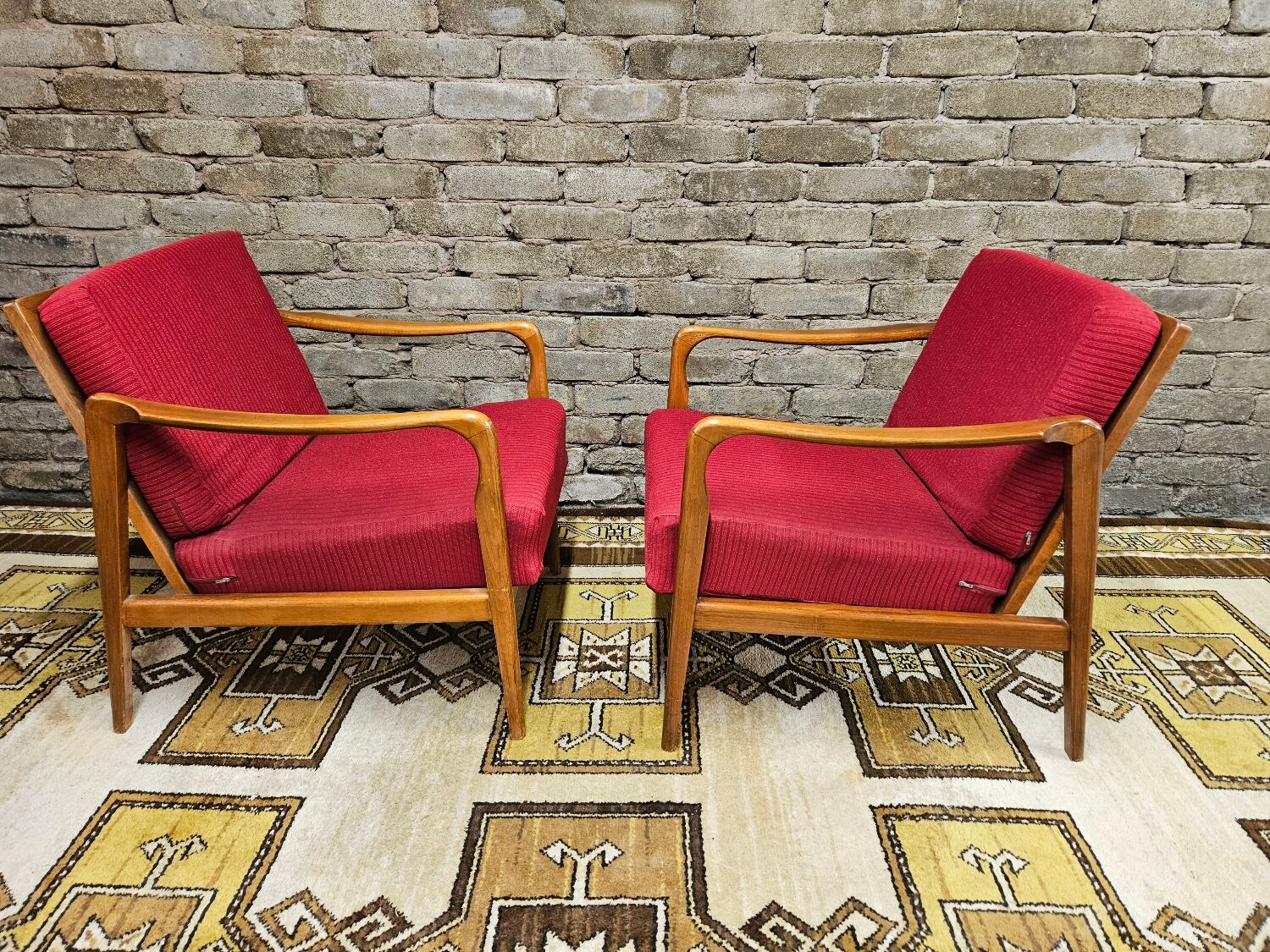 Pair of vintage scandinavian armchairs 70s