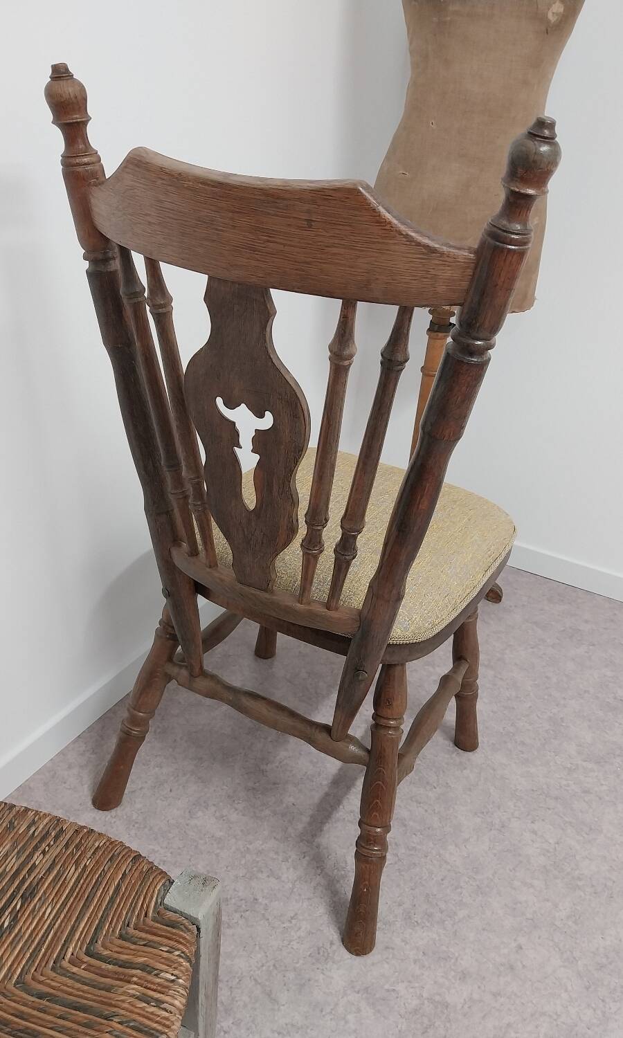 Antique Windsor Chair