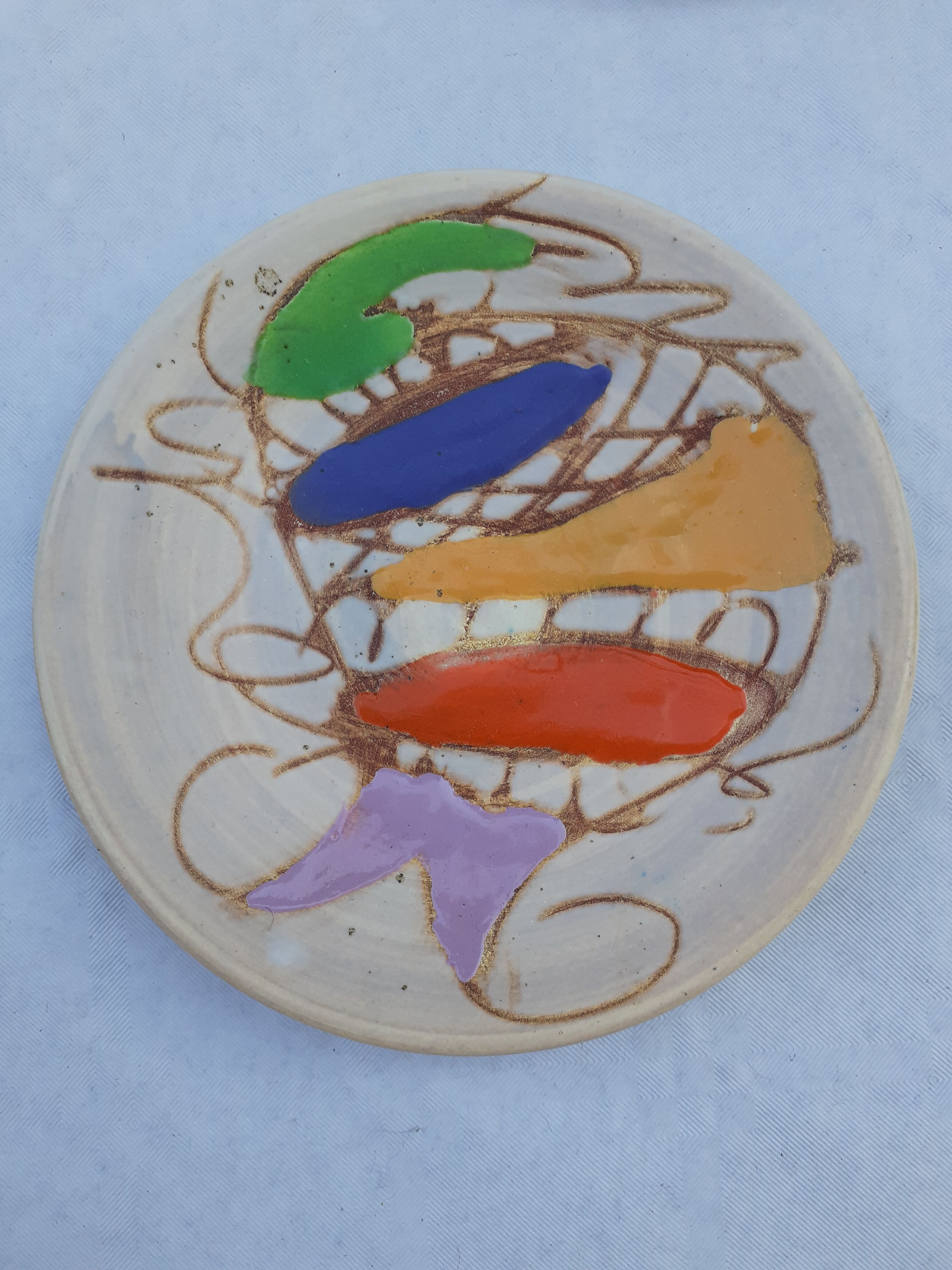 Enamelled plates