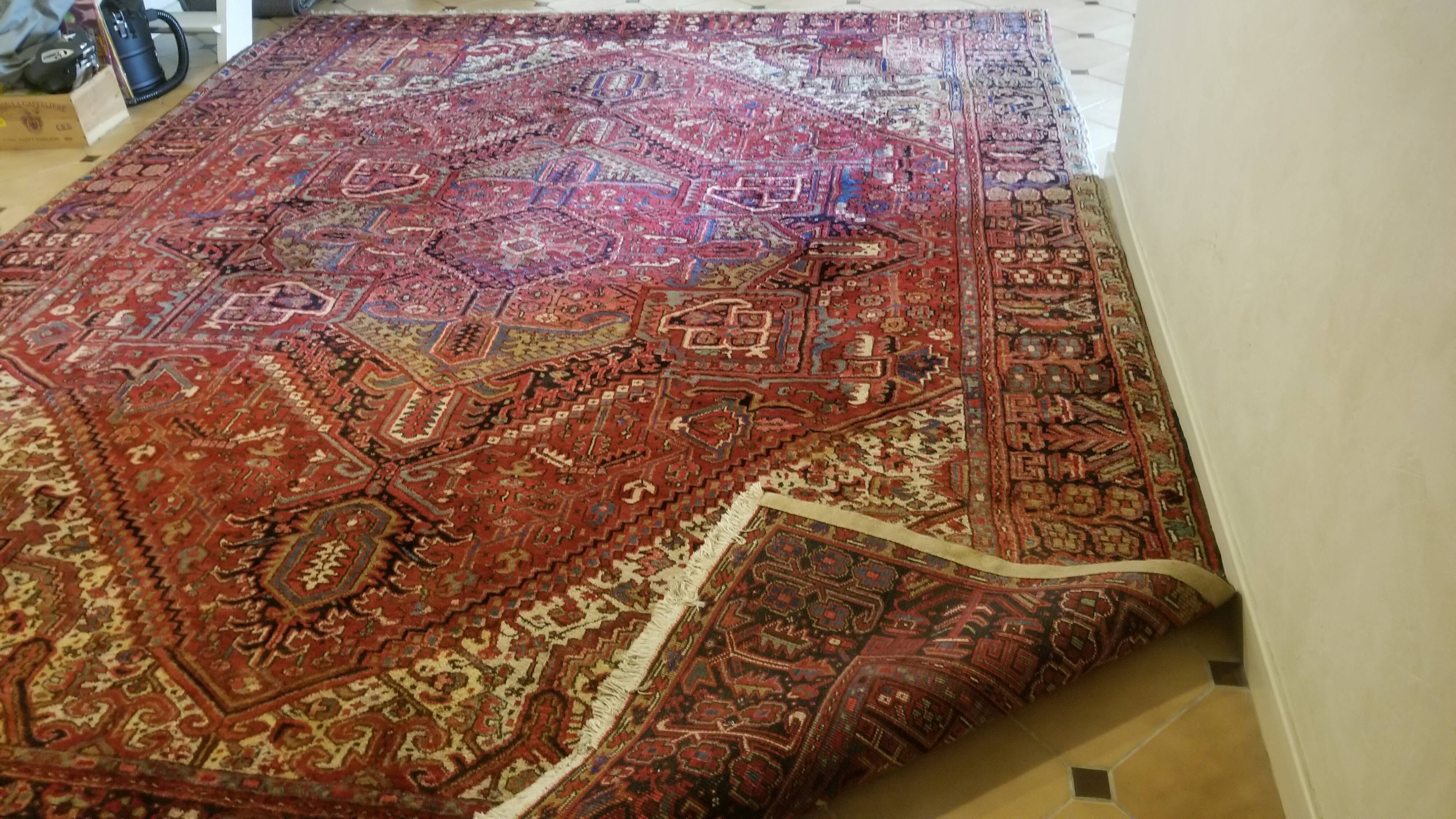 Heriz hand-knotted carpet from Iran, 3m X 4m