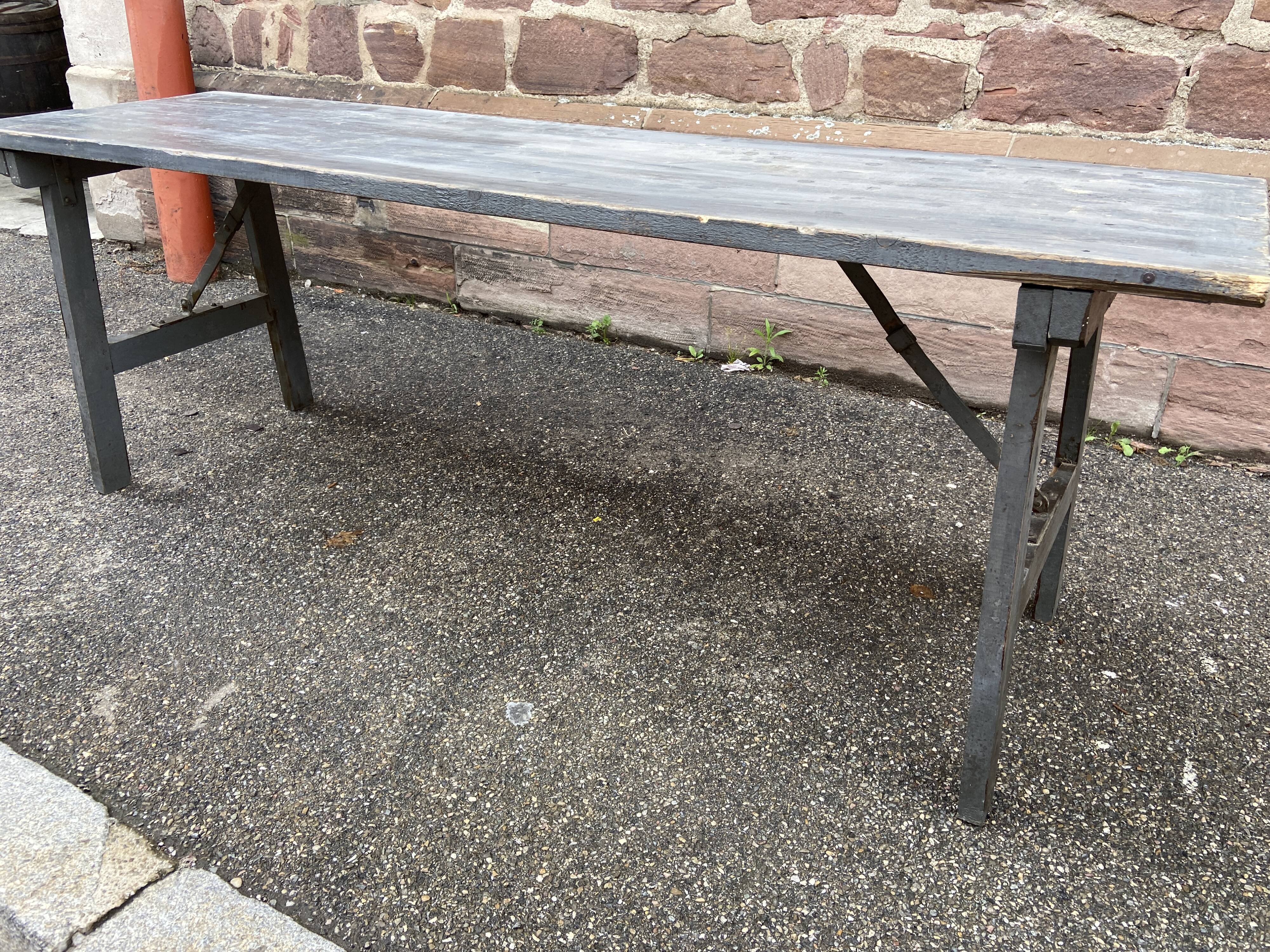 Country brewery table pliante beer from colmar