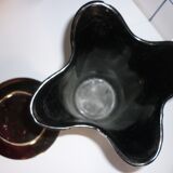 Vase and ceramic plate from the 1960s