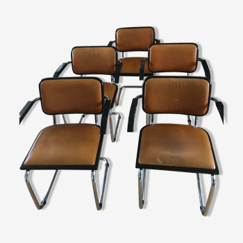 Lot 5 fauteuils de Marcel Breuer