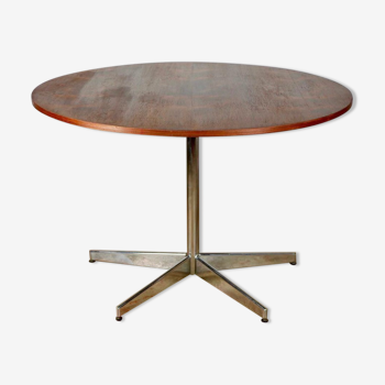 Table palissandre et pied etoile annees 1960