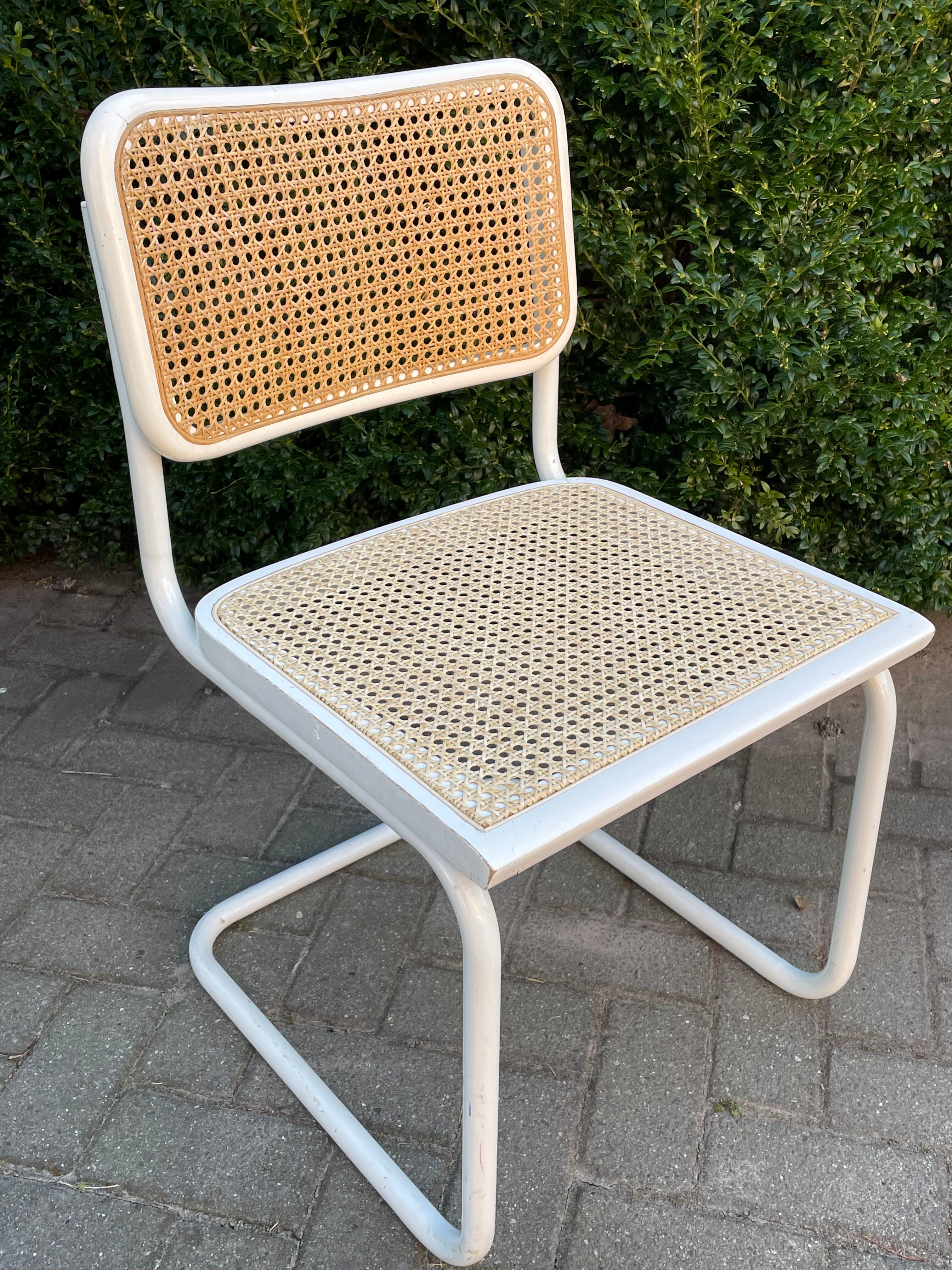 Cesca design chair b32 model in white