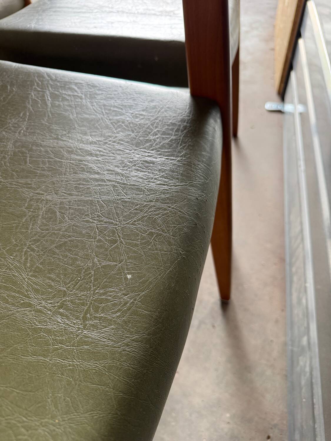 4 Scandinavian style chairs from the 1970s
