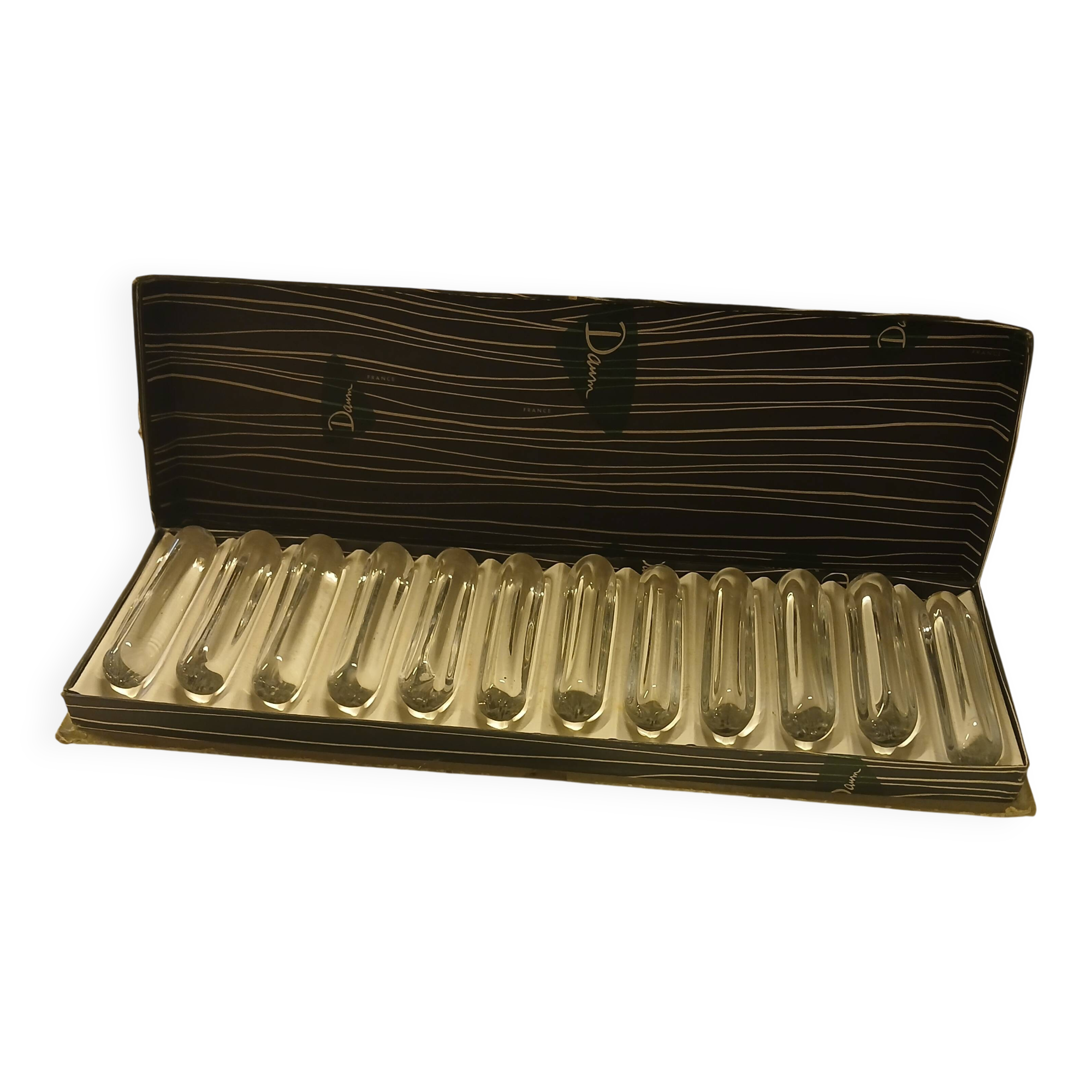 Boite portes couteaux crital