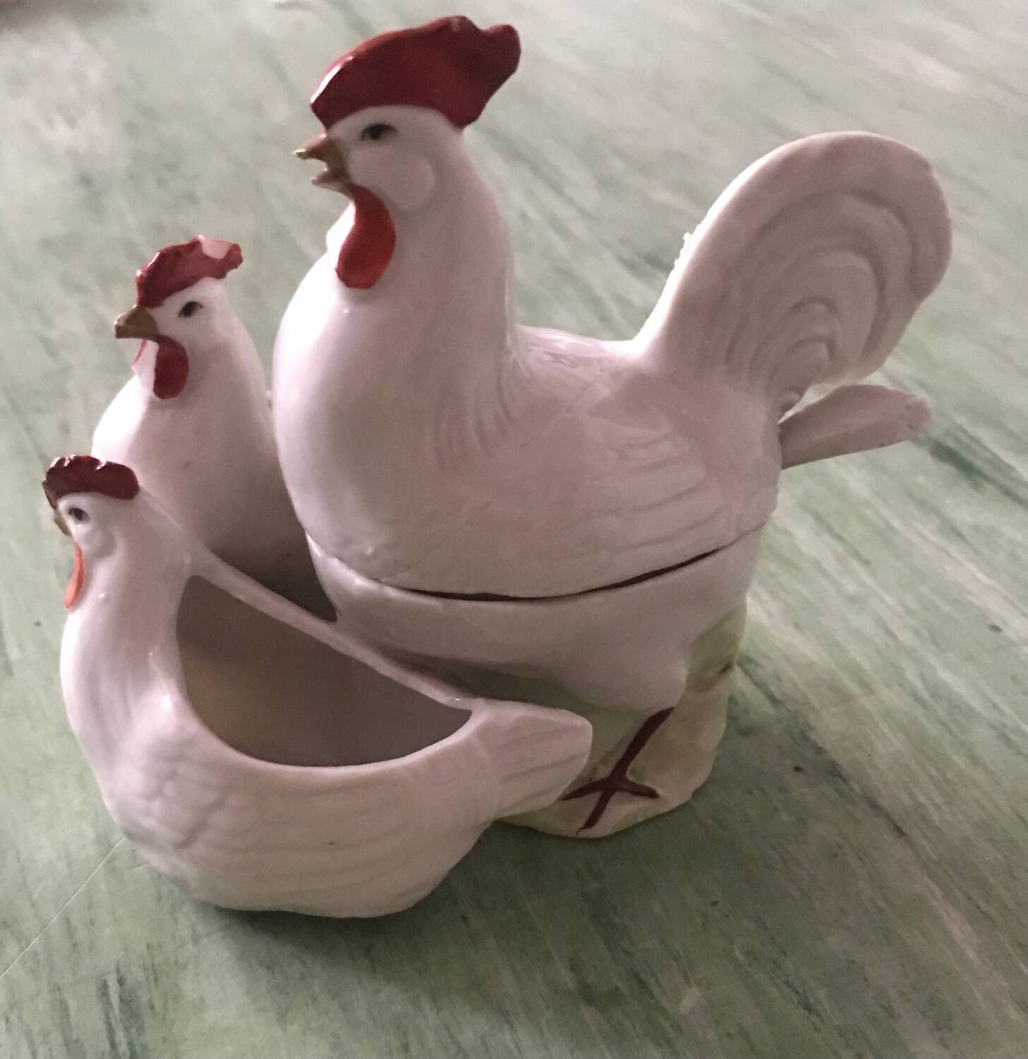 Roosters mustard salt and pepper shakers
