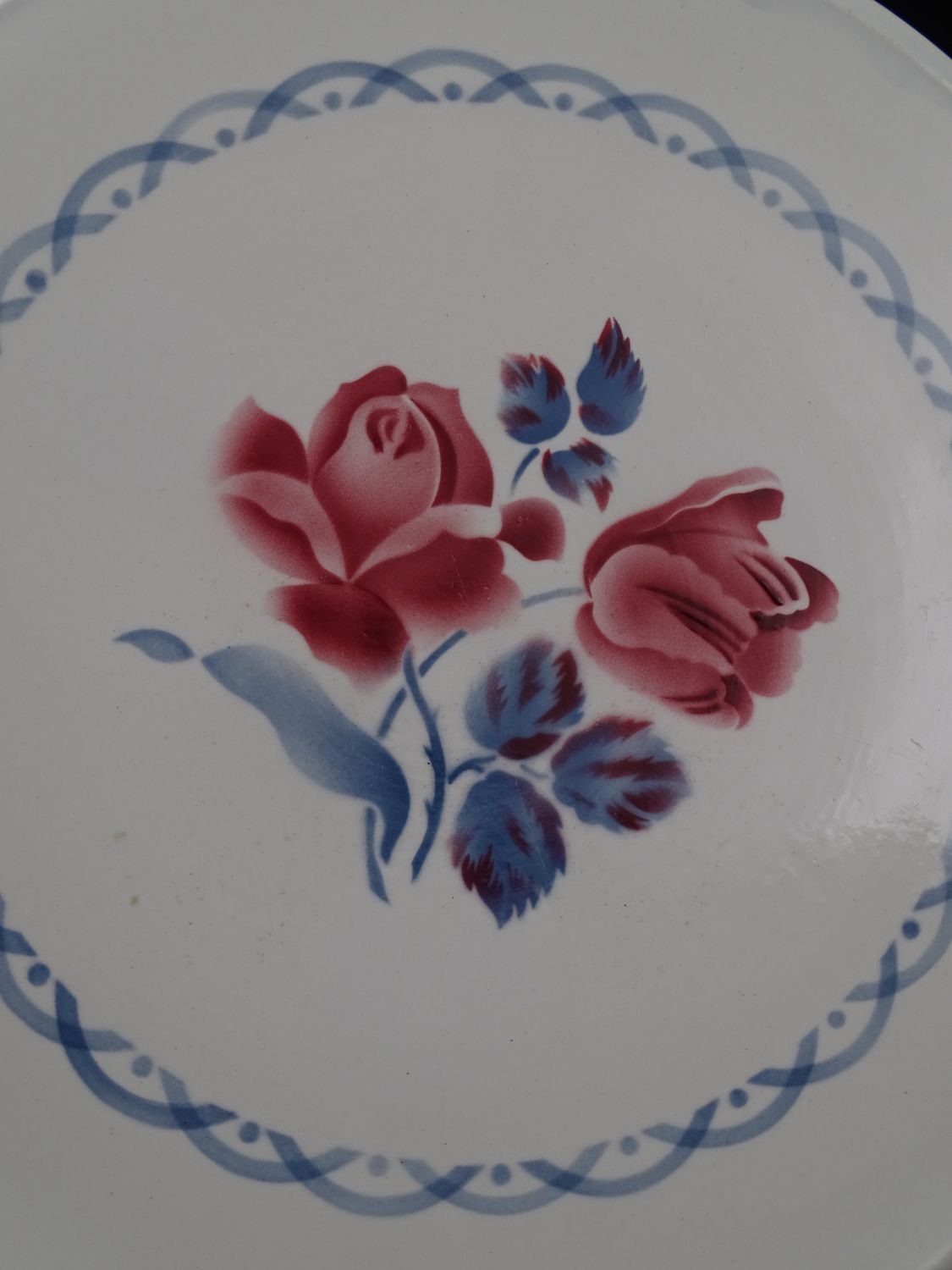 Digoin earthenware pie dish - Sarreguemines- Model Cannes - Rose decoration - circa 1940