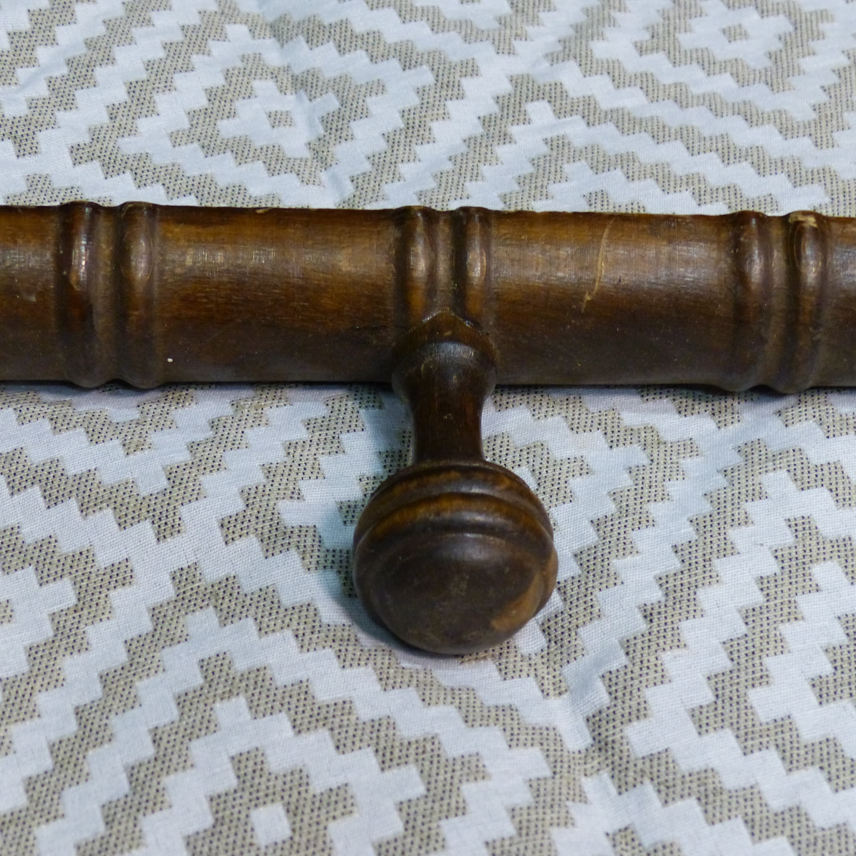 How bamboo wooden hanger