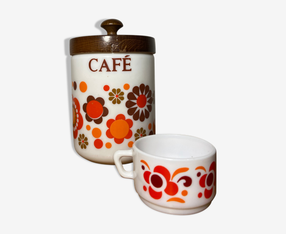 Ensemble de pot à café et une tasse à expresso arcopal, lotus