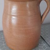 Stoneware pot