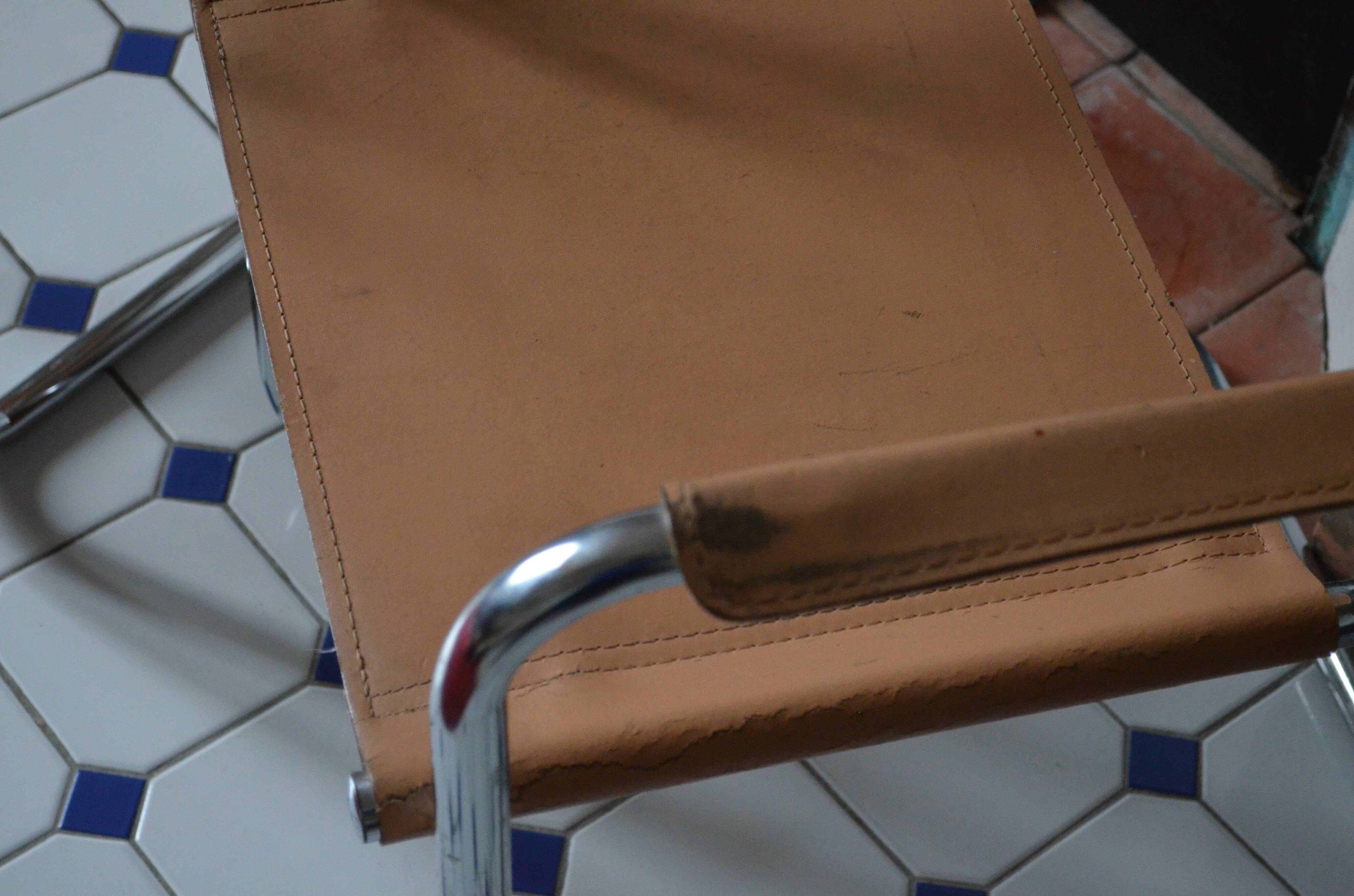 Duo of tubular chairs