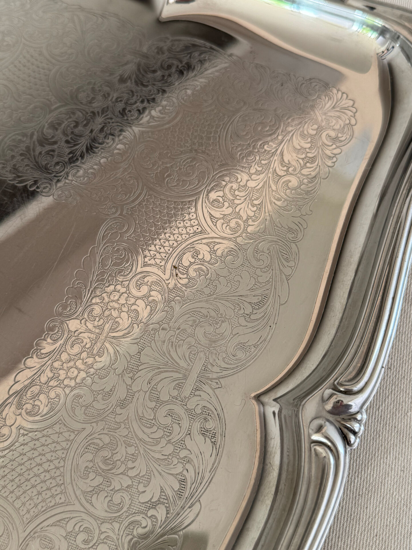 Plateau de service vintage en acier inoxydable Alfra Alessi de style baroque