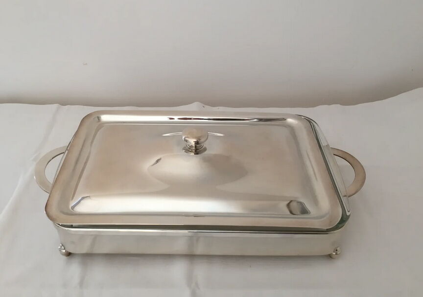 Plat de service en métal argenté composé de trois pièces