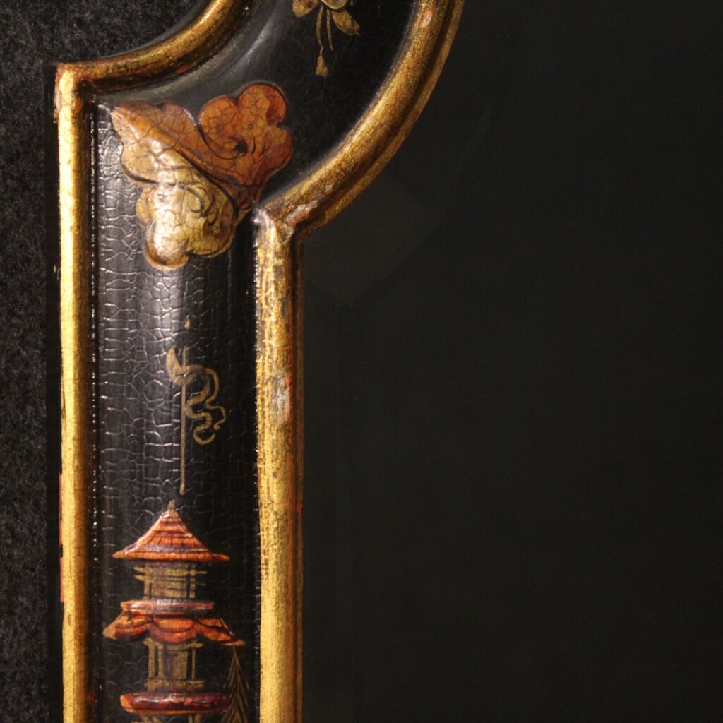 English mirror chinoiserie lacquered, gilded and painted