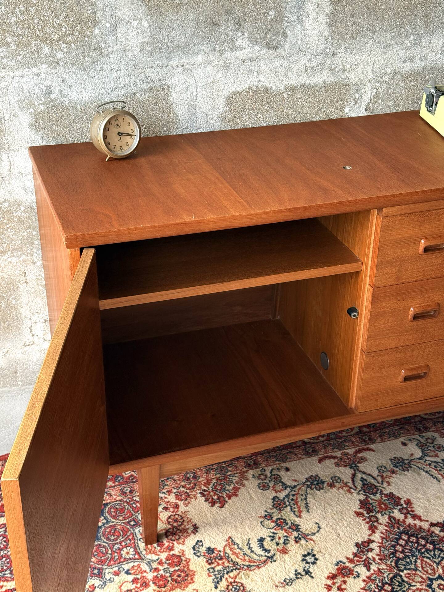 Enfilade buffet scandinave vintage en teck, 1960