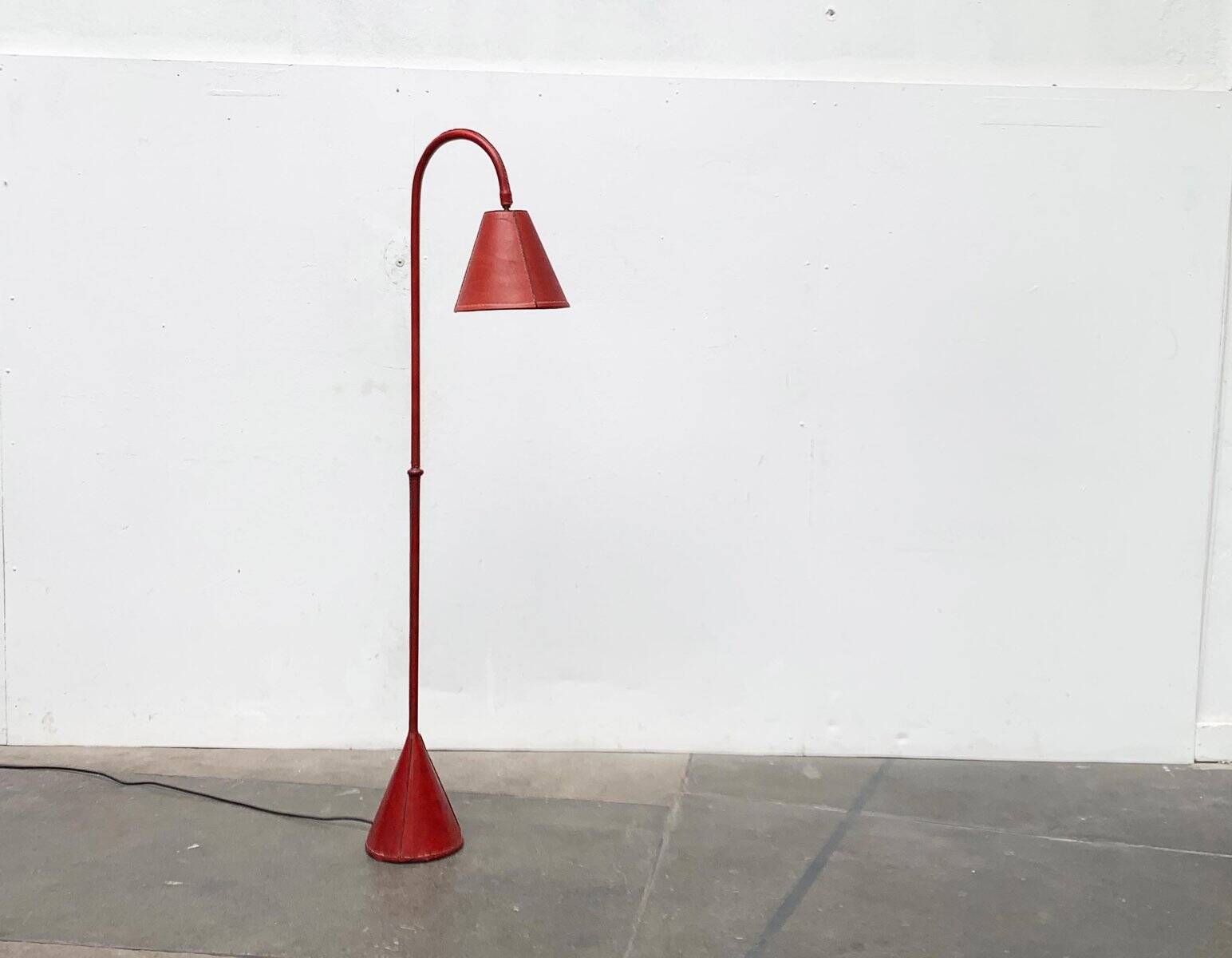 Mid-century leather floor lamp by Jacques Adnet for Valenti, Spain, 1960s.