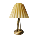 Lampe de table en laiton avec capot en verre plissé années 90